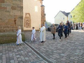 Lumen Christi - Auferstehungsmesse in St. Crescentius (© Karl-Franz Thiede)